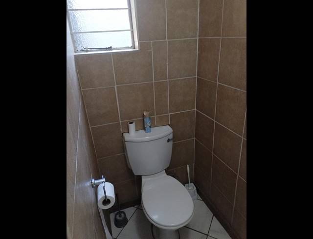 3 BEDROOM PROPERTY TO RENT IN CLUBVIEW